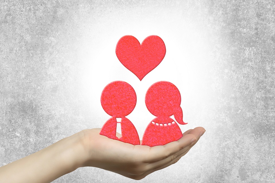 お見合い料は無料、月会費は発生しますが成婚報酬制といえます。